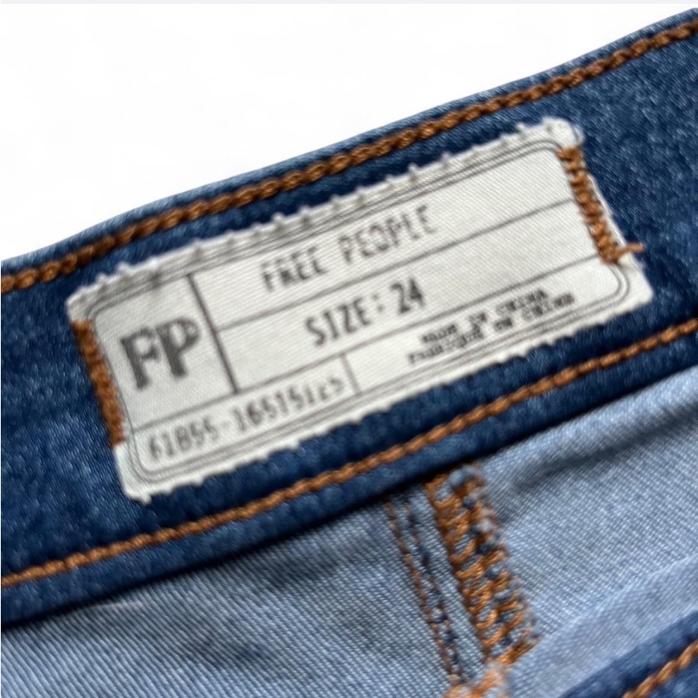 Vintage Free People denim patchwork 'high and tight' shorts - Picture 4 of 6